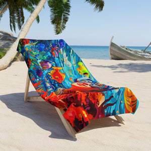 Swimming on the reef Beach Towel